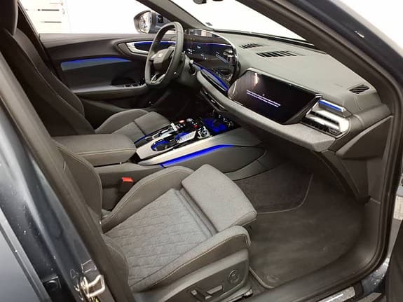 Audi A5 Avant e-hybrid quattro 299 hk 11