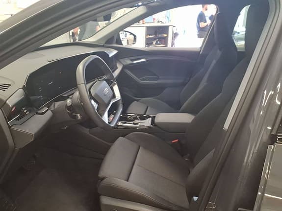 Audi Q6 e-tron RWD - Flex lease 12