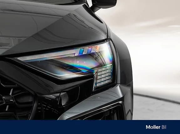 Audi RS3 Sportback quattro 8