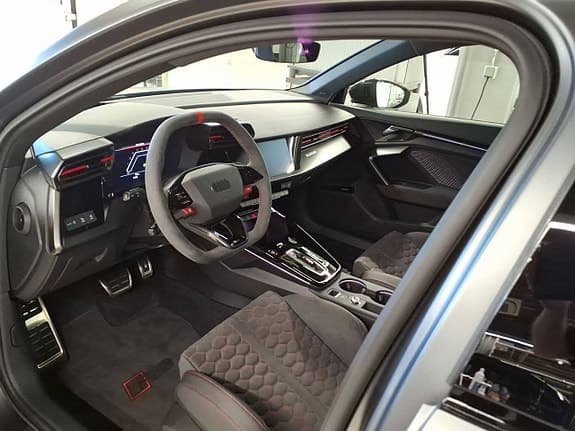 Audi RS3 Limousine - Carbon buckets - Matt - Kan leases 4