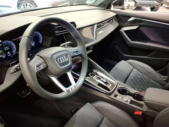 Audi A3 allstreet TFSI e 204 hk S tronic 129 km WLTP 12