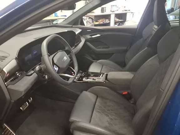 Audi Q6 e-tron 12